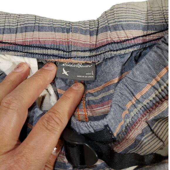 Eddie Bauer  | Striped, Built in Belt, Shorts | Size Large - Picture 2 of 5